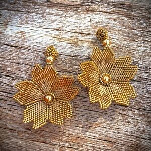 Gorgeous Gold Floral with Beaded Center earrings